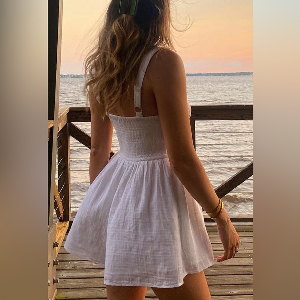 WHITE AE ROMPER